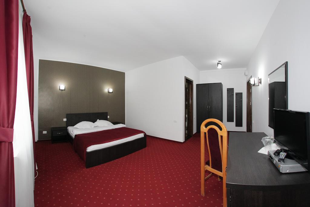 Hotel Rebis Braila Room photo