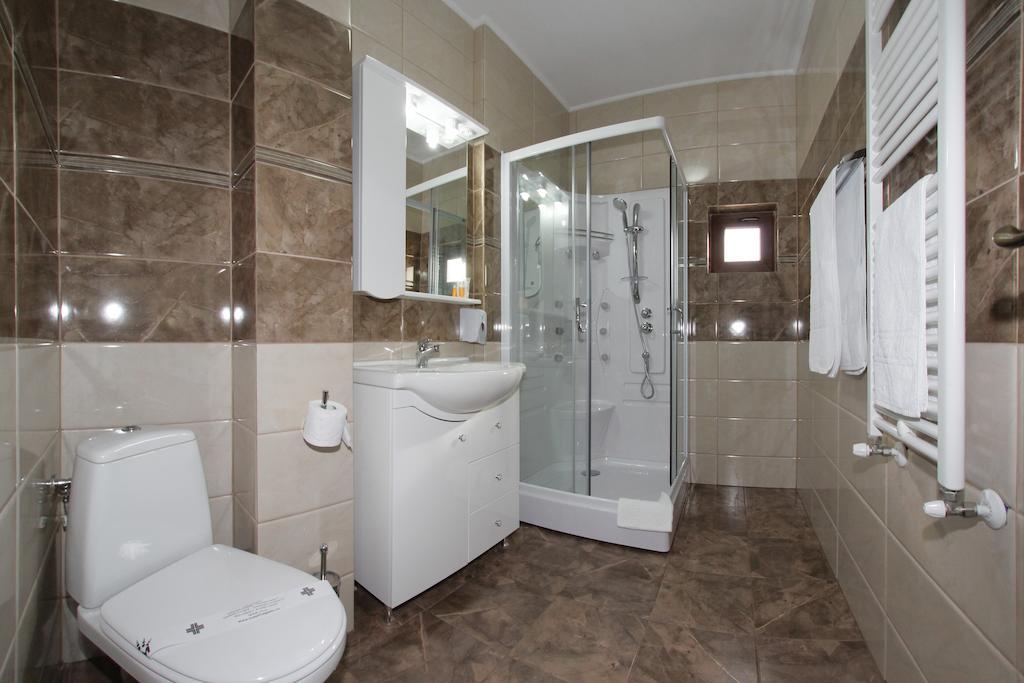 Hotel Rebis Braila Exterior photo