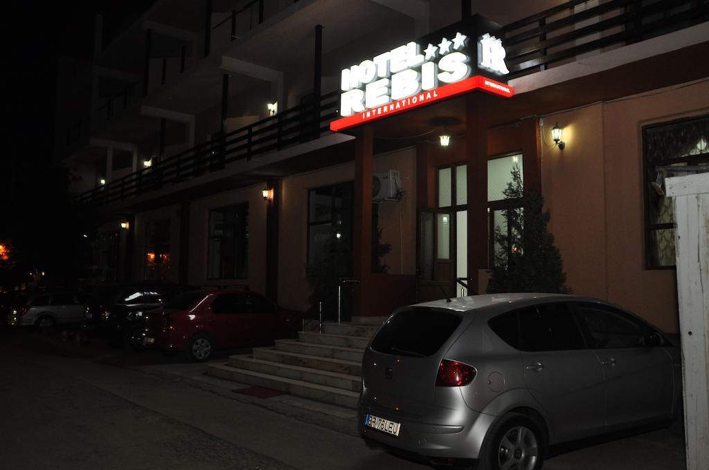Hotel Rebis Braila Exterior photo